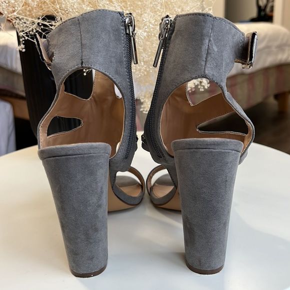 Grey Heeled Sandals with Silver Studs - Picture 4 of 10
